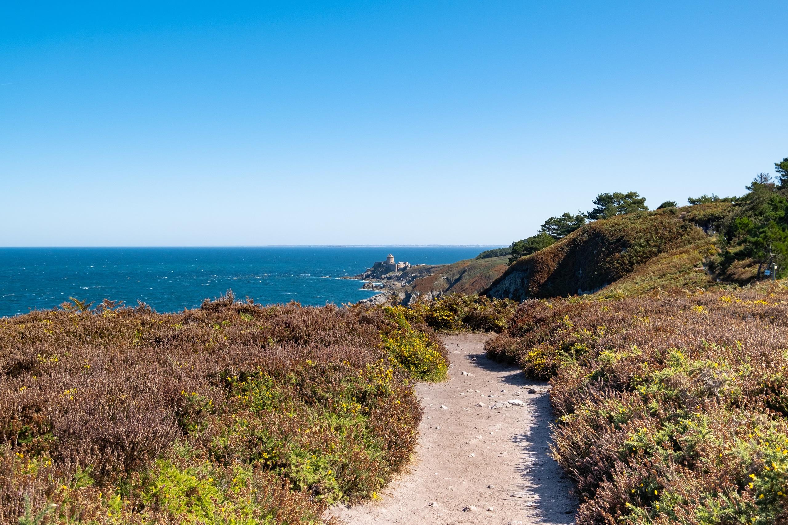 sentier des douaniers cancale