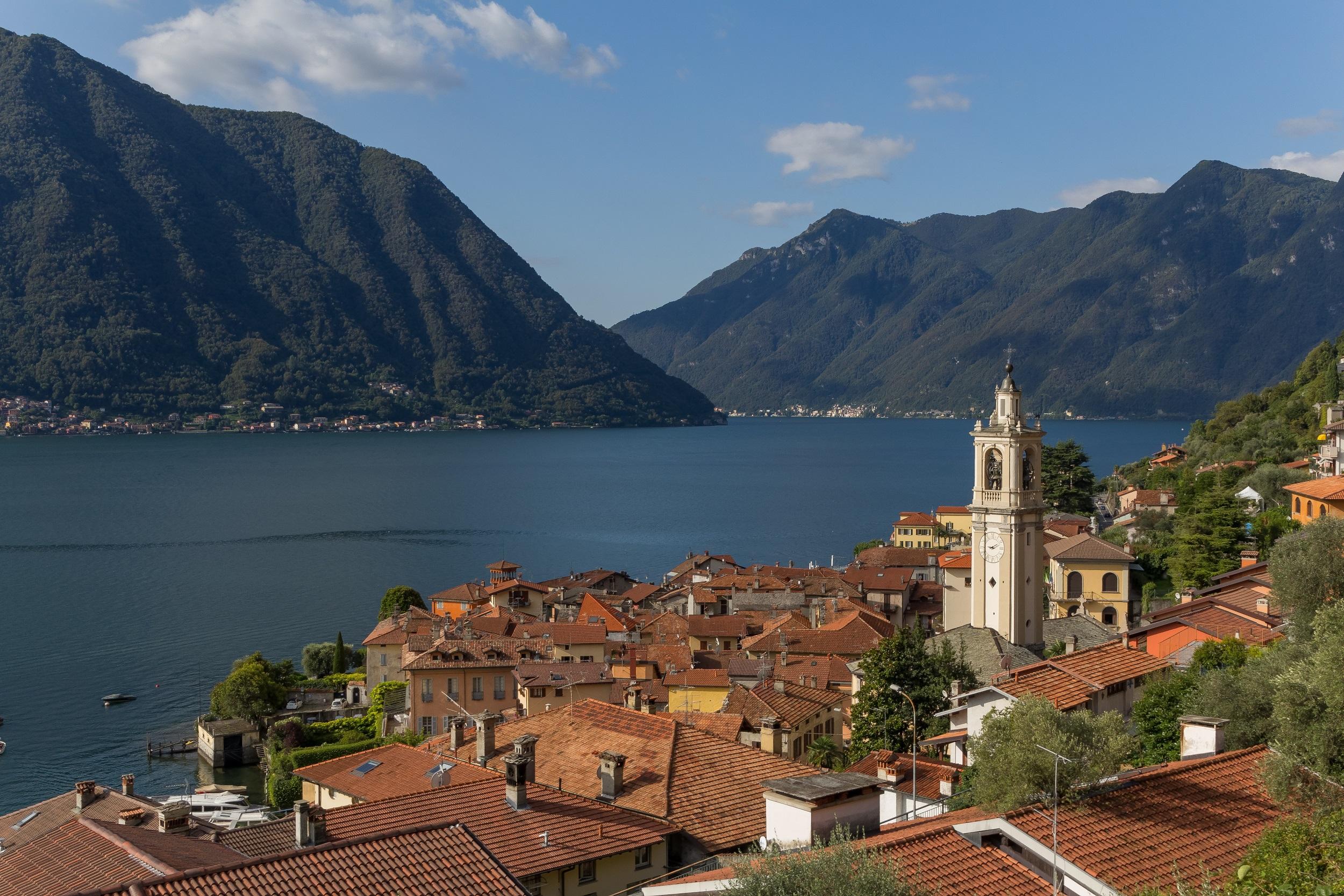 Lake Como panorama